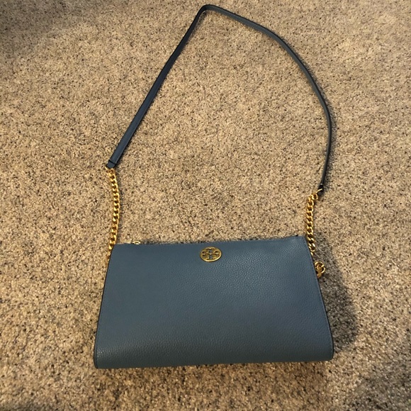 Tory Burch cross body purse - Picture 3 of 3